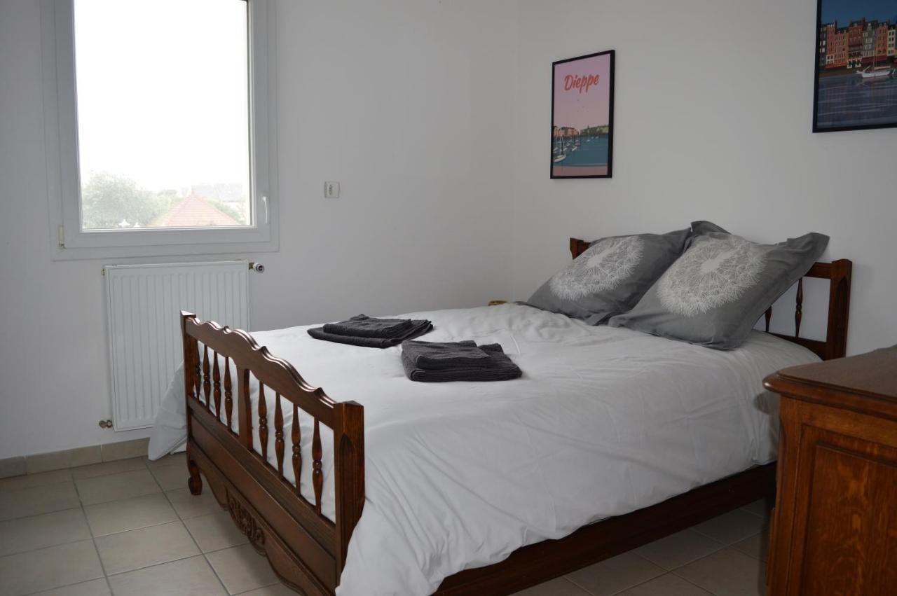 Appartement Spacieux Avec Balcon - A 50M De La Plage Courseulles-sur-Mer Eksteriør bilde