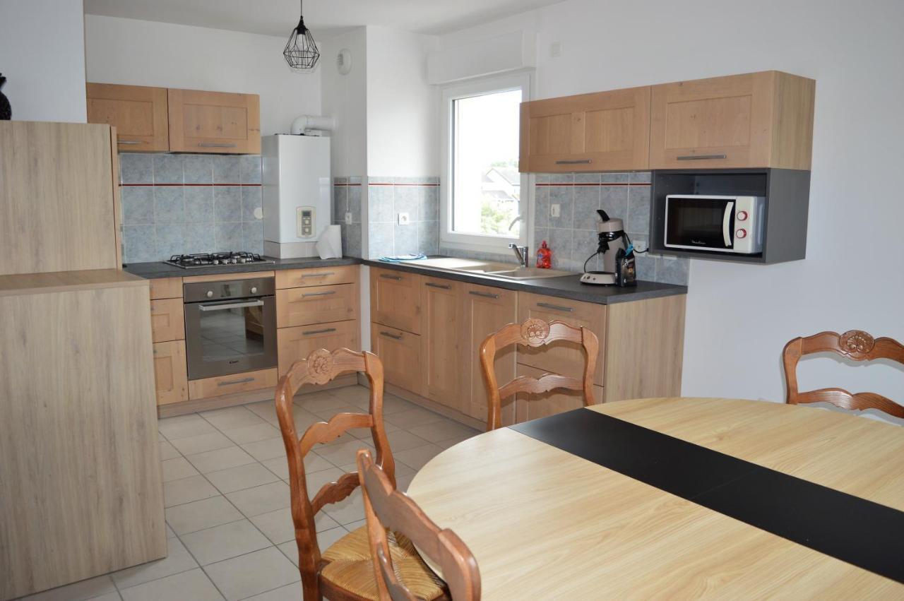 Appartement Spacieux Avec Balcon - A 50M De La Plage Courseulles-sur-Mer Eksteriør bilde